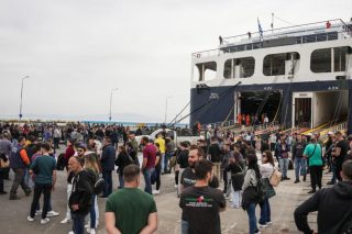 Τείχος απόγνωσης κι οργής